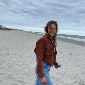 Meet your Posher, Tracy